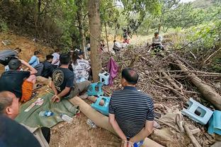 遭泰山绝杀出局？日本球迷：西亚裁判毁了比赛 泰山动作粗暴